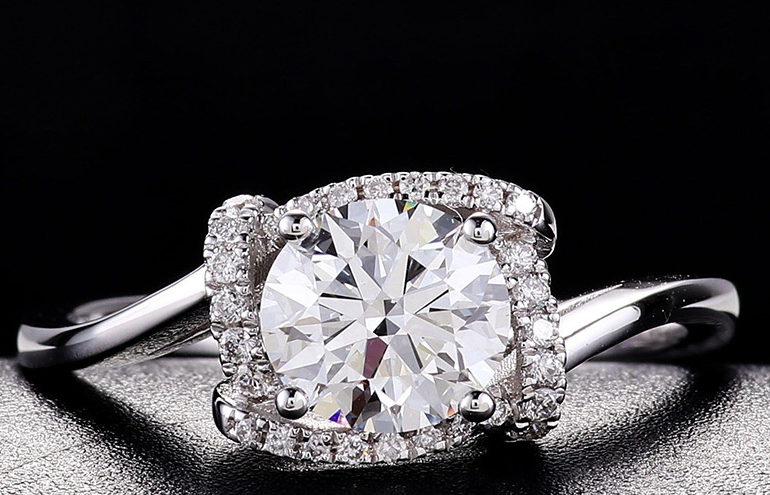 Anel de Noivado Elegante | Ouro 18K com Diamante Lab-Grown | Não Oxida